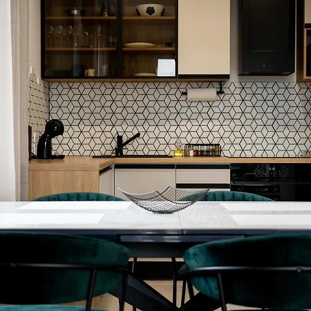 Apartament Portowa Riverside By Bookinghost